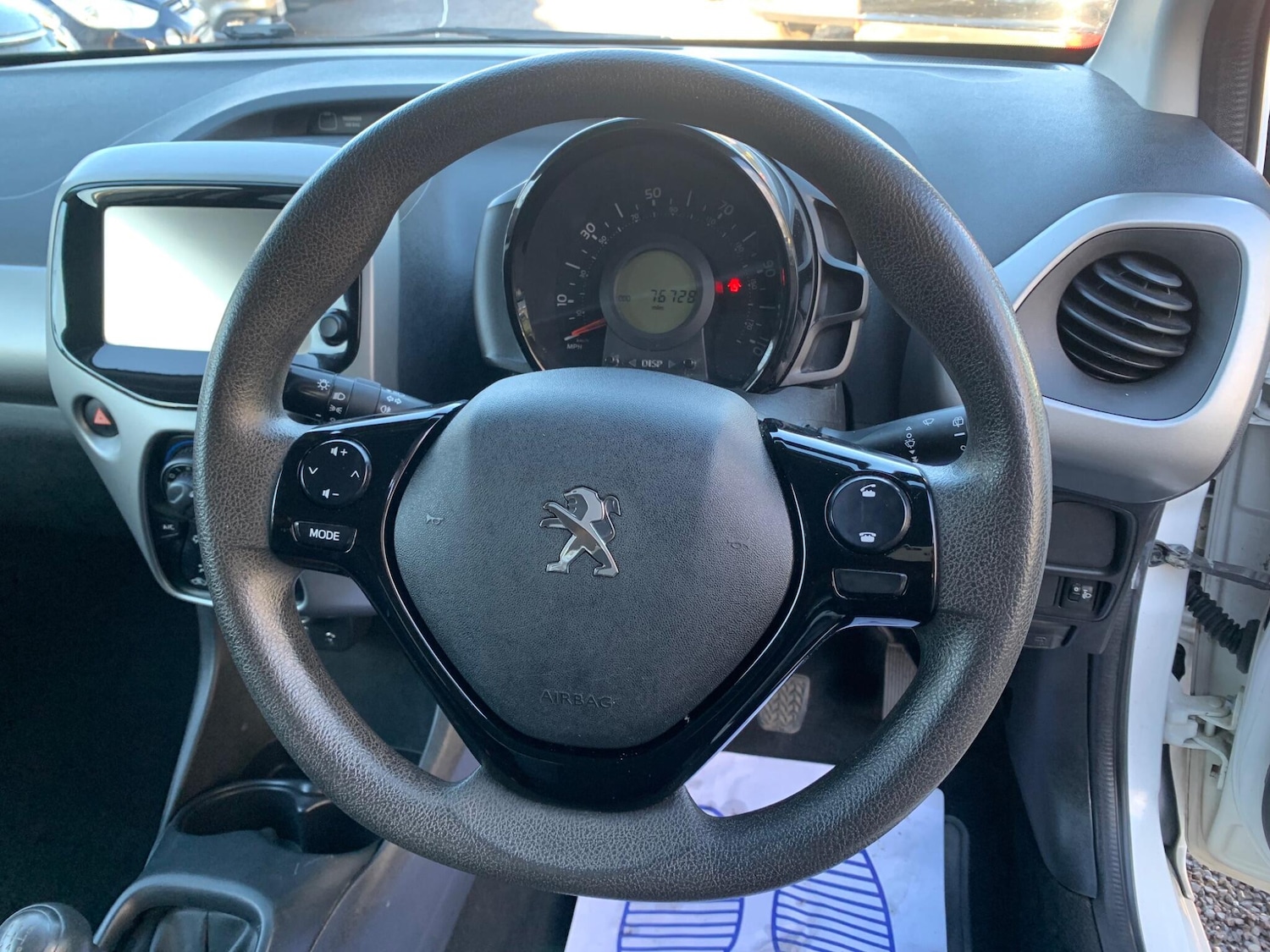 Used Peugeot 108 2015 for sale - 76926857: Photo 10