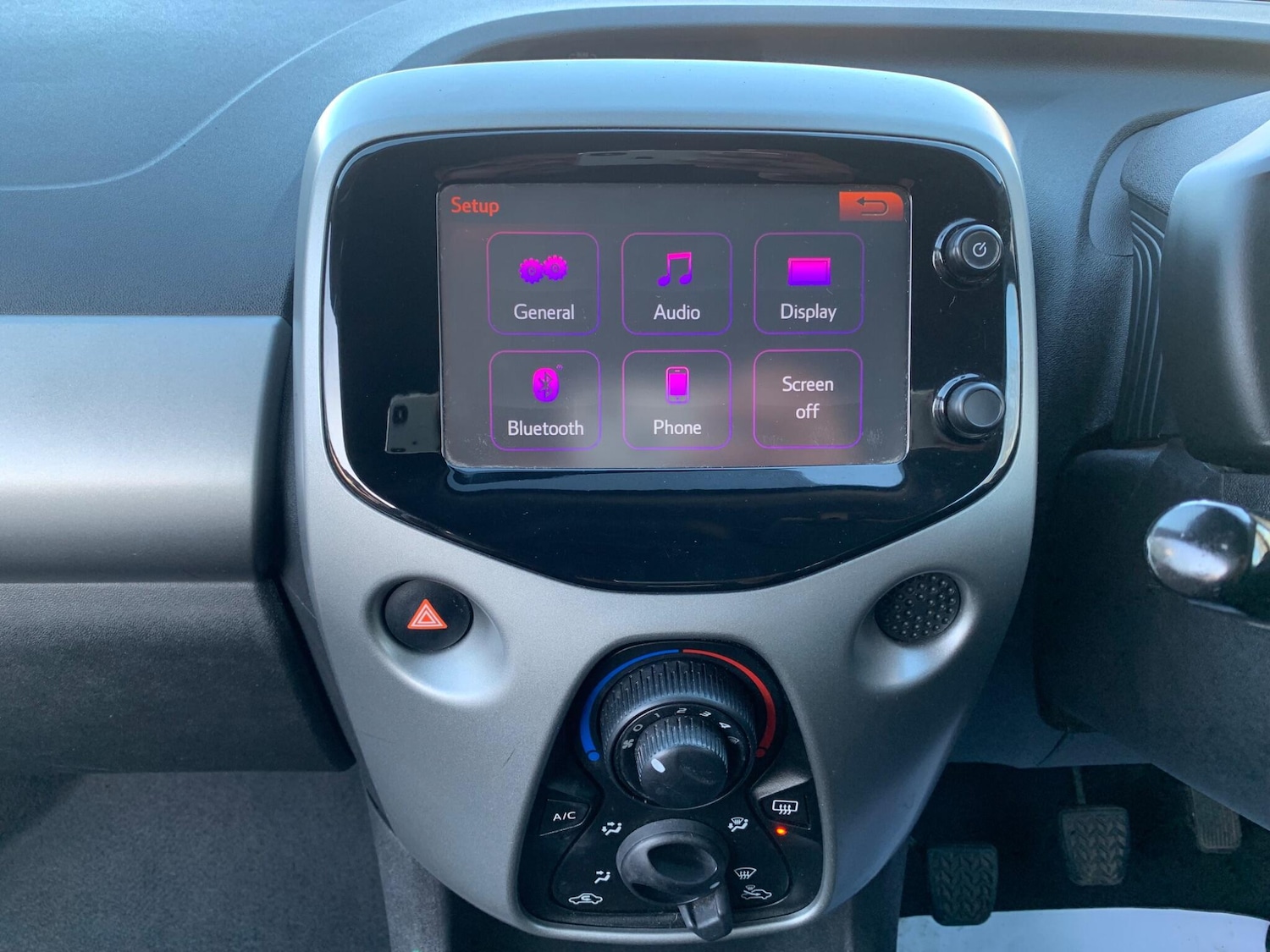 Used Peugeot 108 2015 for sale - 76926857: Photo 38