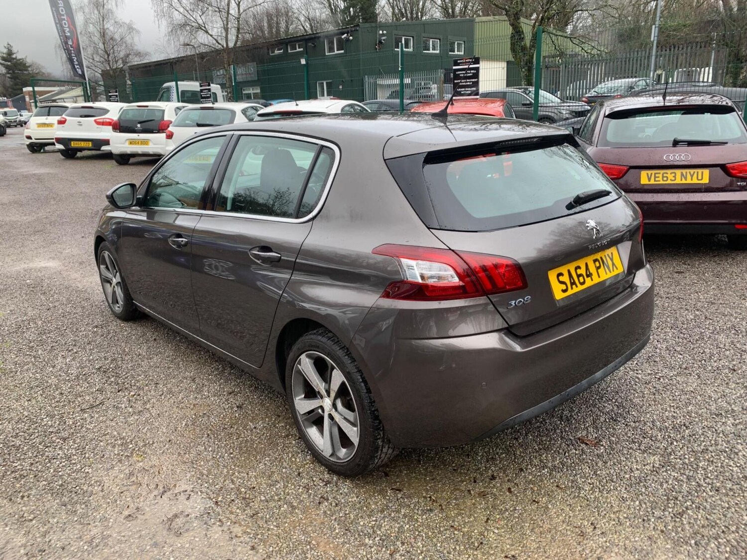 Used Peugeot 308 2014 for sale - 77591033: Photo 10