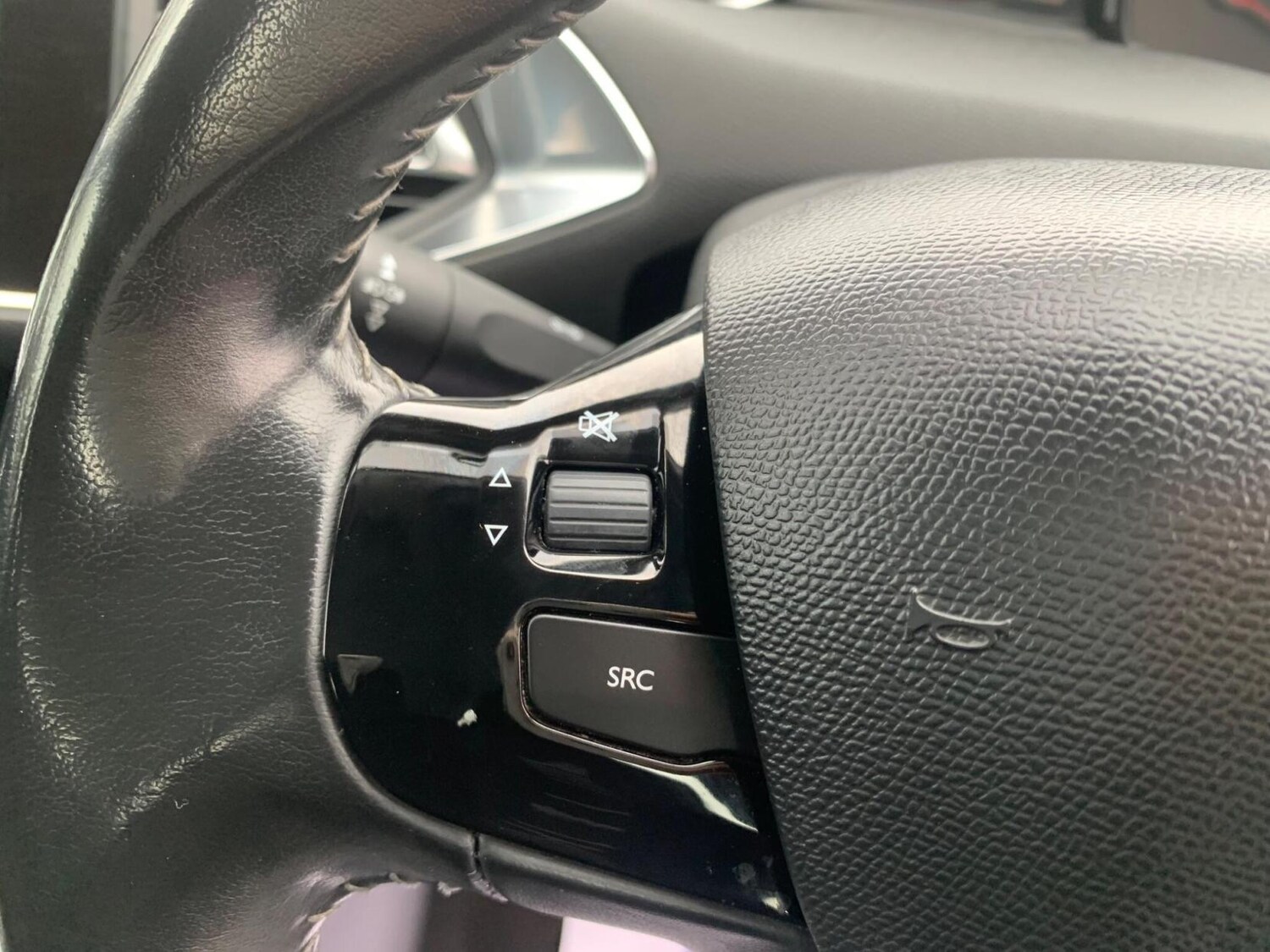 Used Peugeot 308 2014 for sale - 77591033: Photo 16