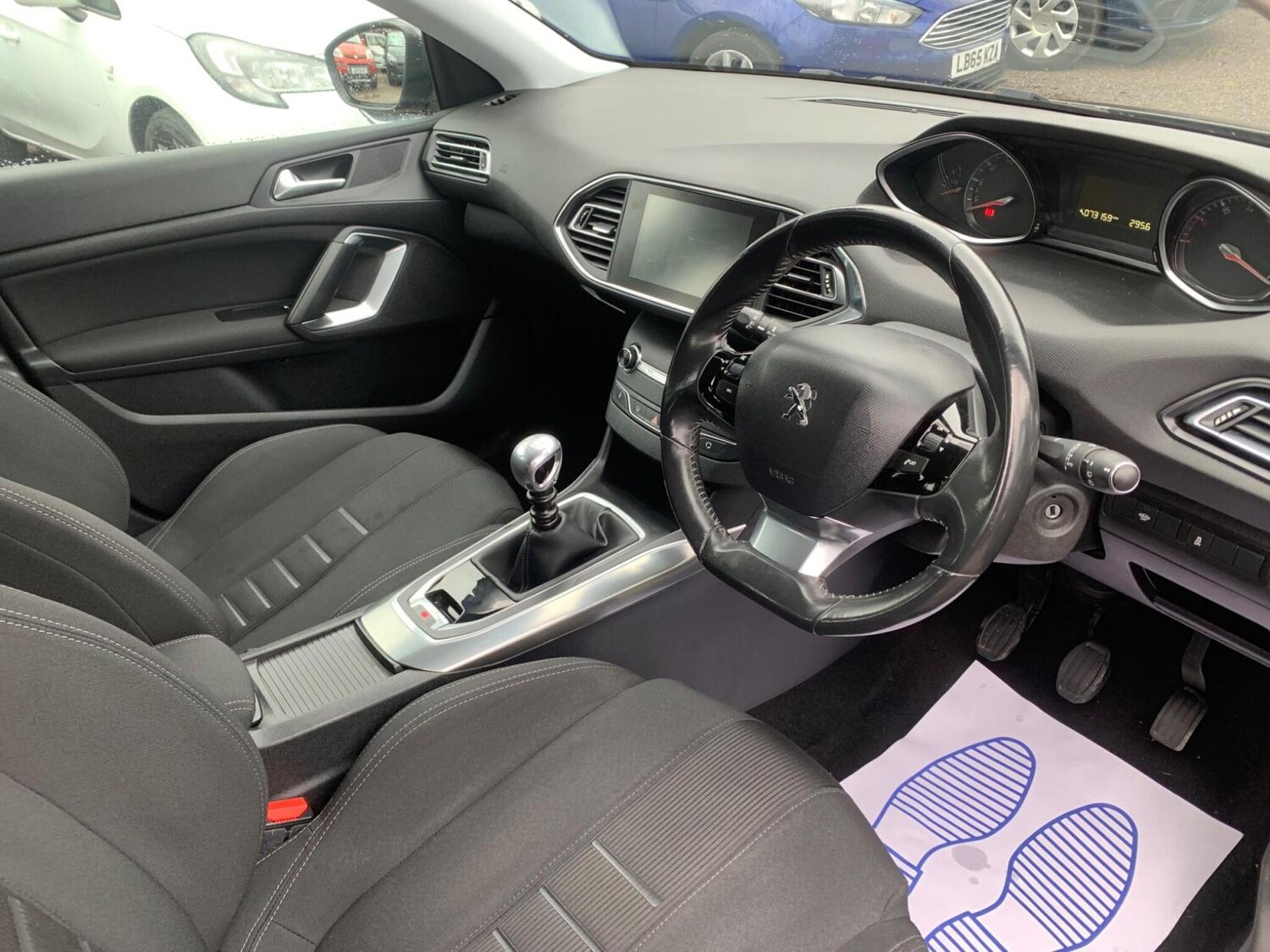 Used Peugeot 308 2014 for sale - 77591033: Photo 18