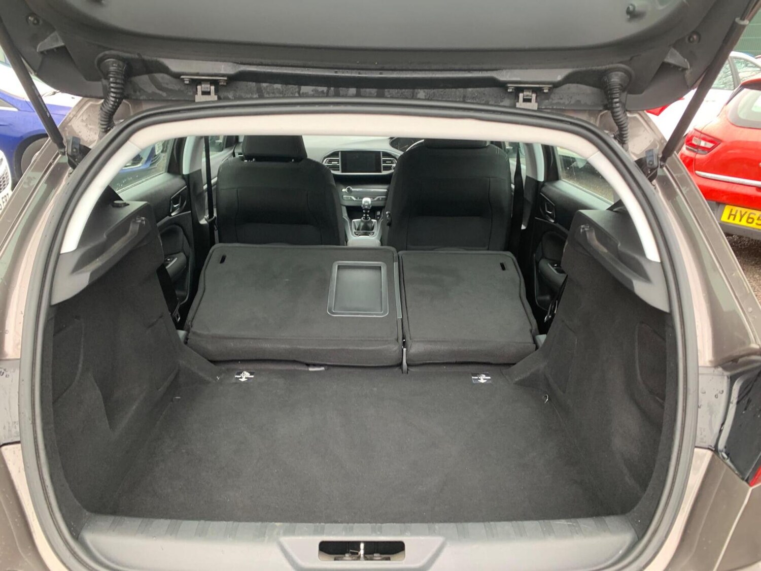 Used Peugeot 308 2014 for sale - 77591033: Photo 27