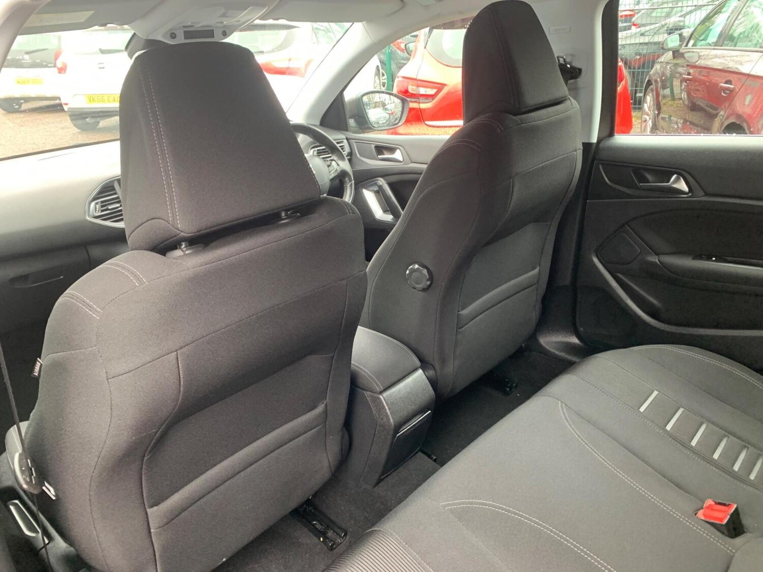 Used Peugeot 308 2014 for sale - 77591033: Photo 33