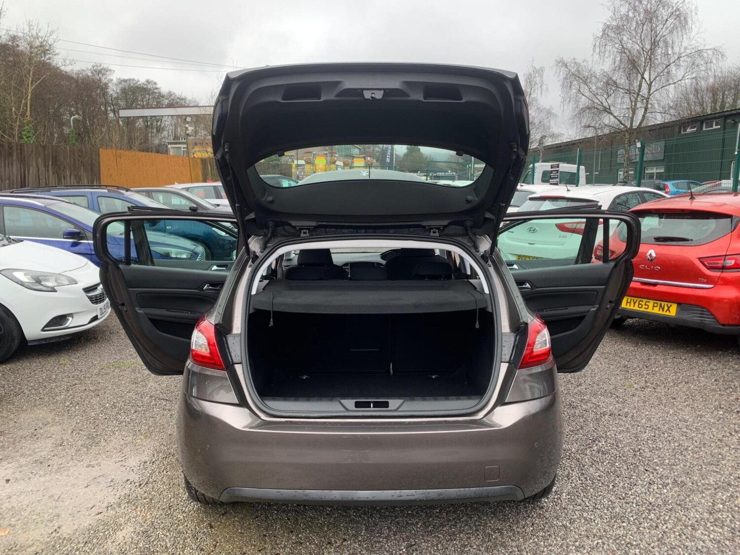 Used Peugeot 308 2014 for sale - 77591033: Photo 54