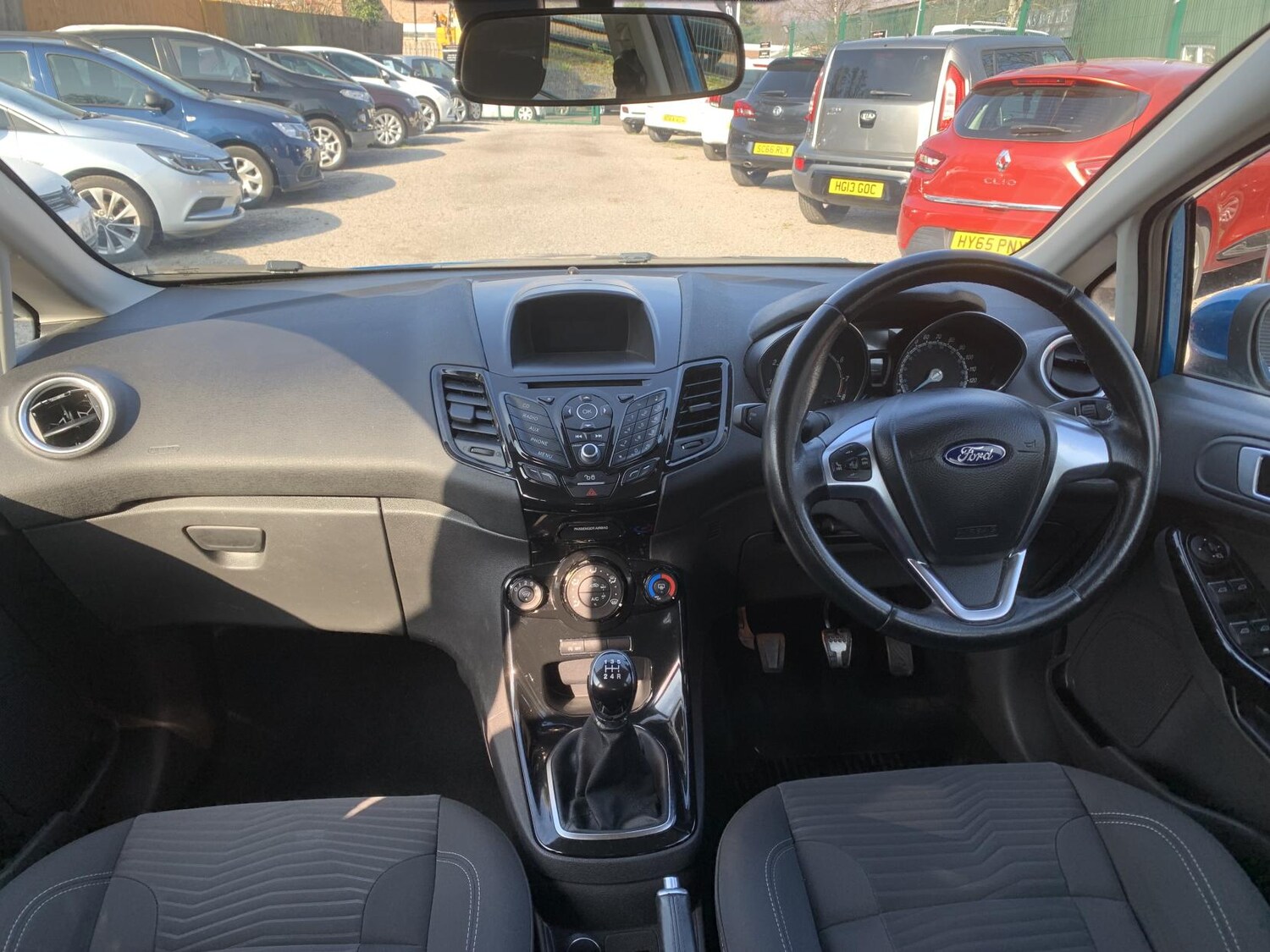 Used Ford Fiesta 2015 for sale - 77746250: Photo 32