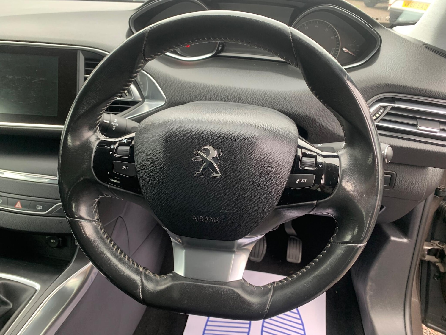 Used Peugeot 308 2014 for sale - 77549819: Photo 13