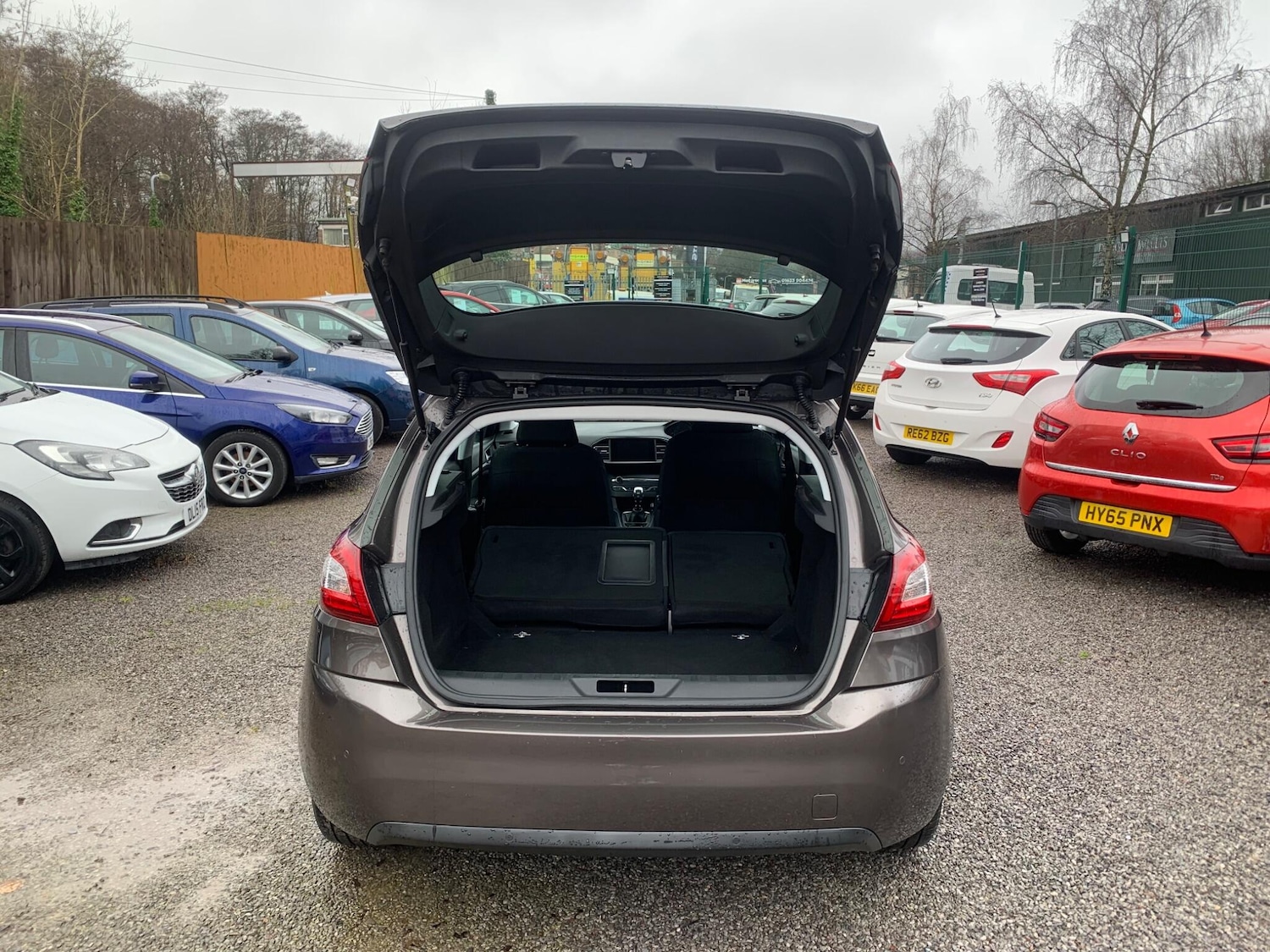 Used Peugeot 308 2014 for sale - 77549819: Photo 28