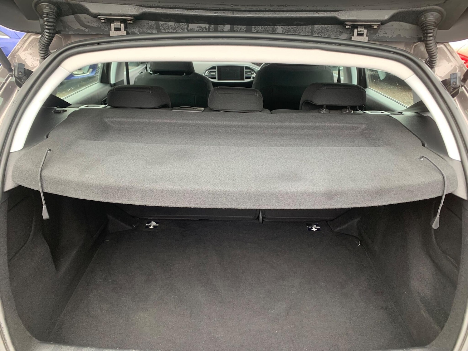 Used Peugeot 308 2014 for sale - 77549819: Photo 31