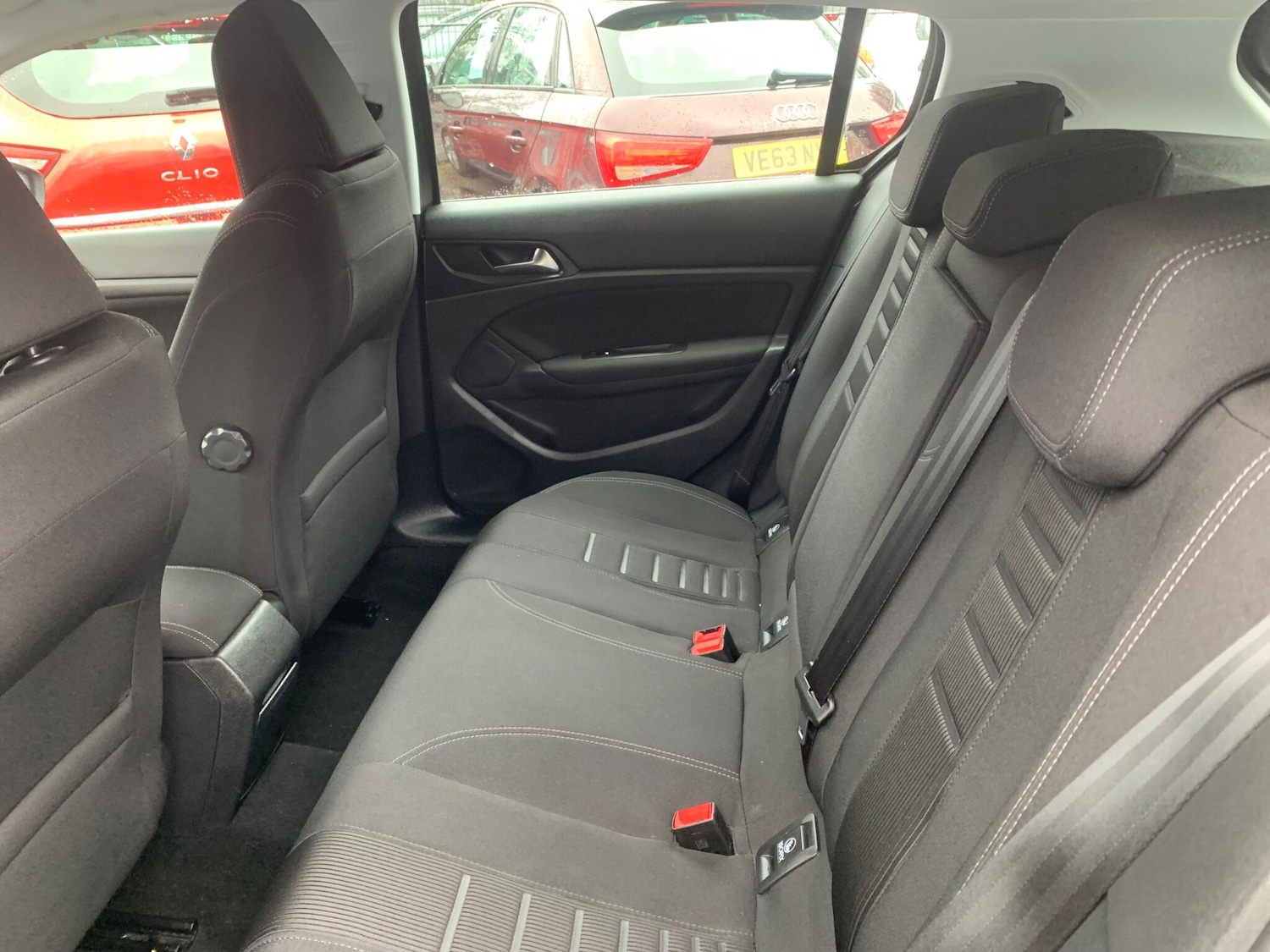 Used Peugeot 308 2014 for sale - 77549819: Photo 34