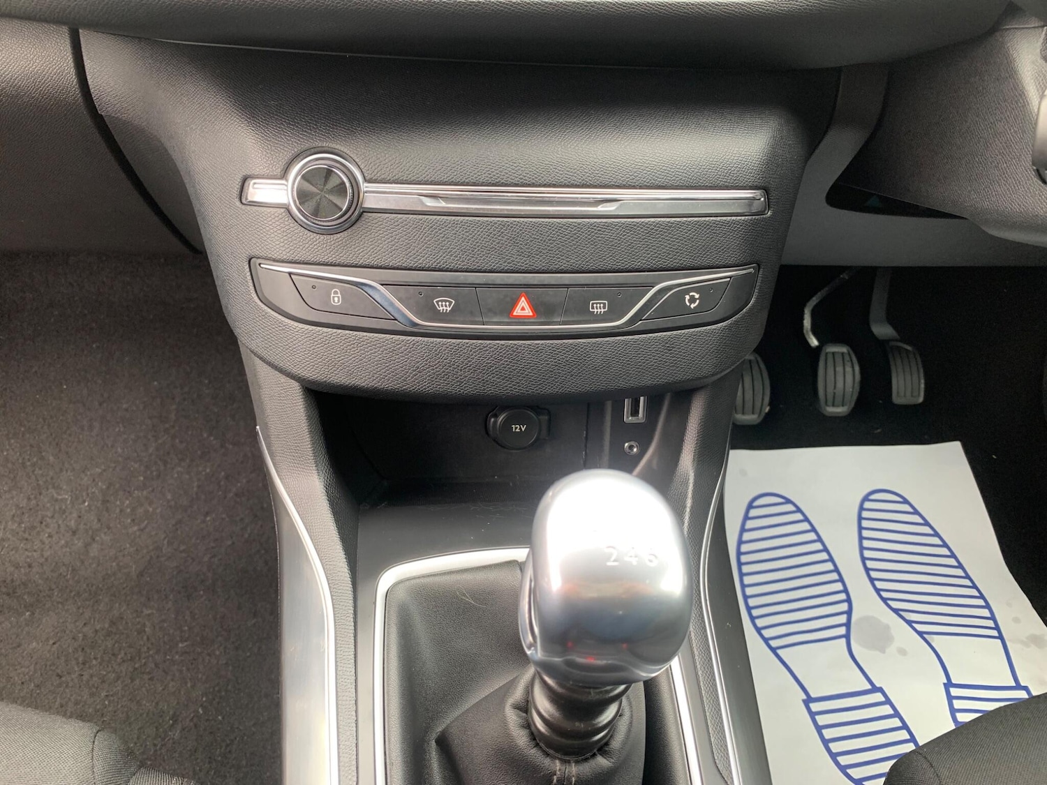 Used Peugeot 308 2014 for sale - 77549819: Photo 42