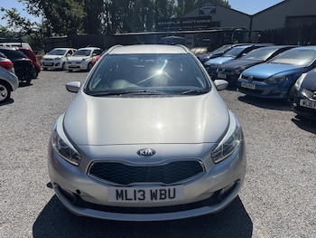 Used Kia Ceed 2013 for sale - 79165612: Photo