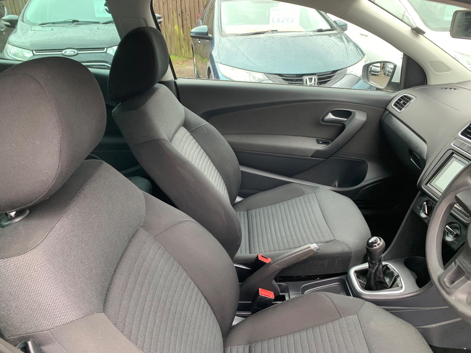 Used Volkswagen Polo for sale - 77496472: Photo 11