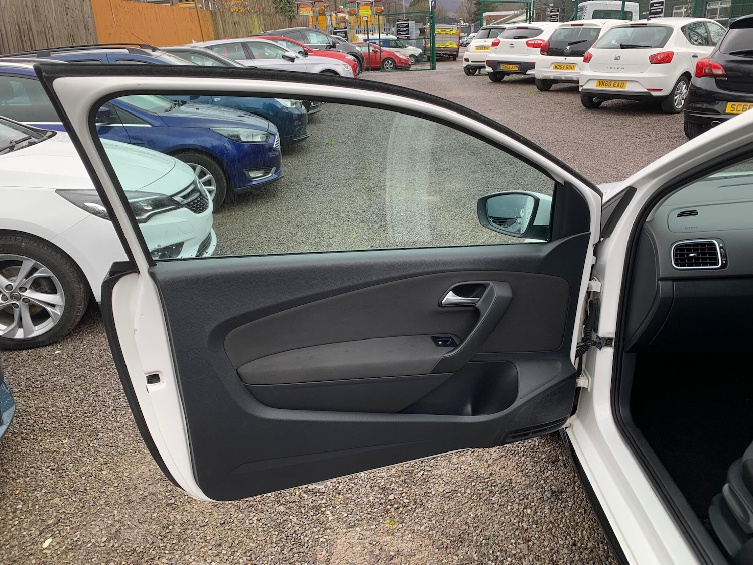 Used Volkswagen Polo for sale - 77496472: Photo 36