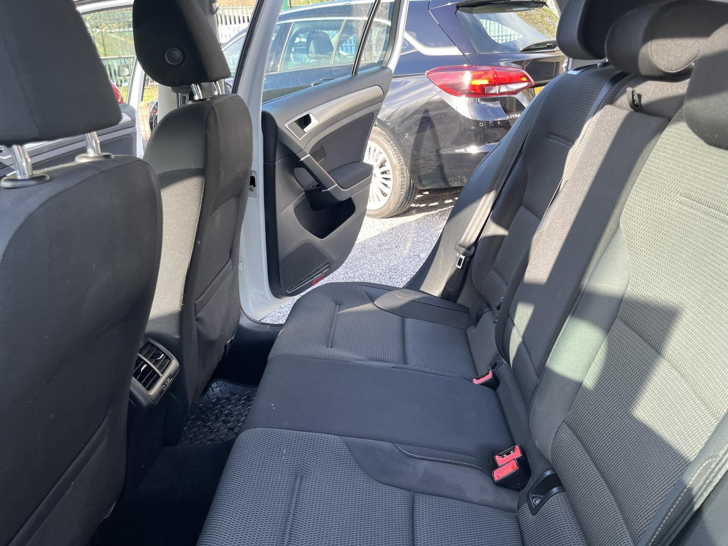 Used Volkswagen Golf 2015 for sale - 78071682: Photo 45