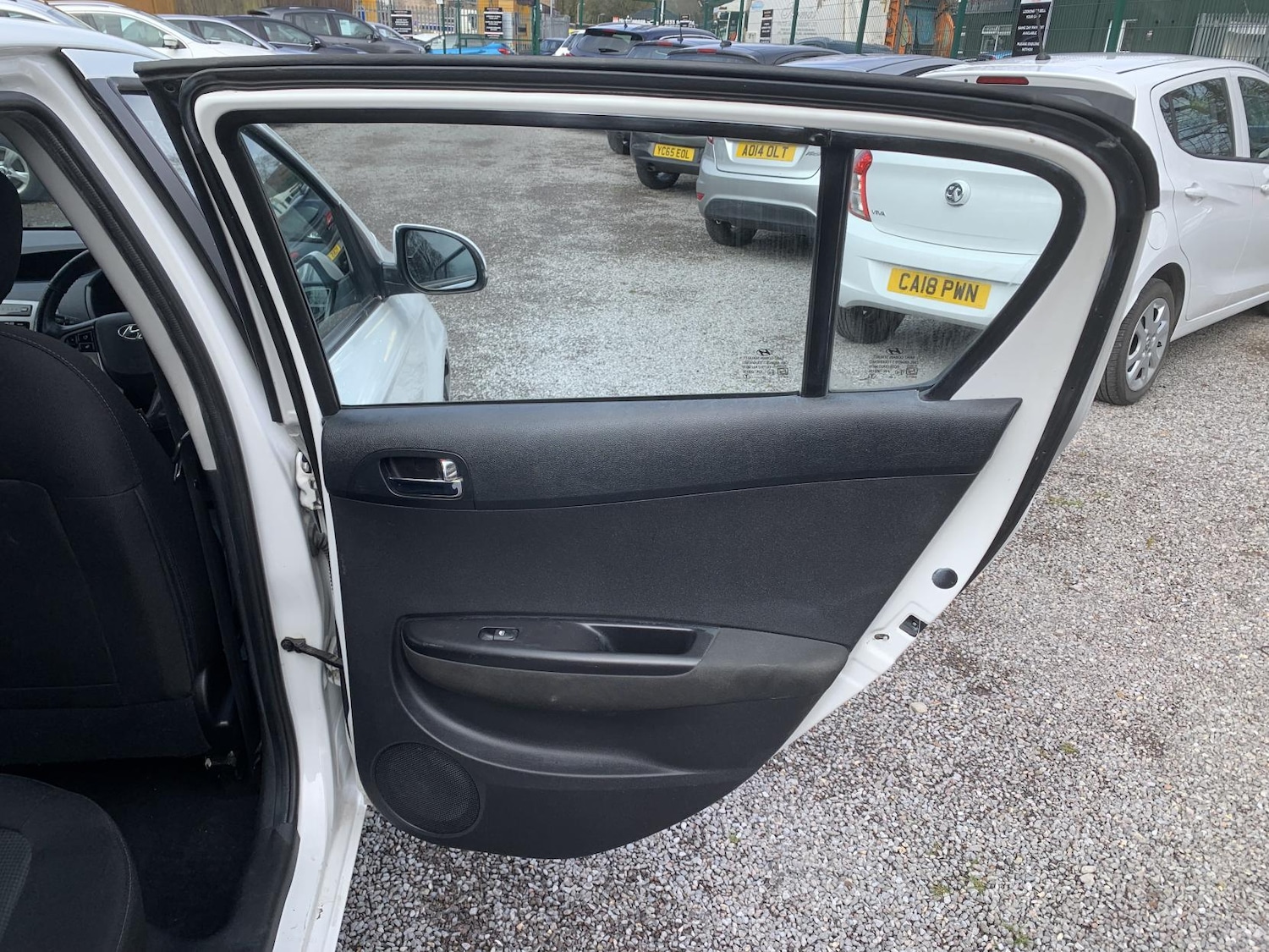 Used Hyundai i20 2014 for sale - 78028155: Photo 24