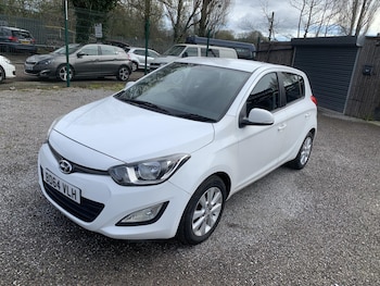 Used Hyundai i20 2014 for sale - 78028155: Photo
