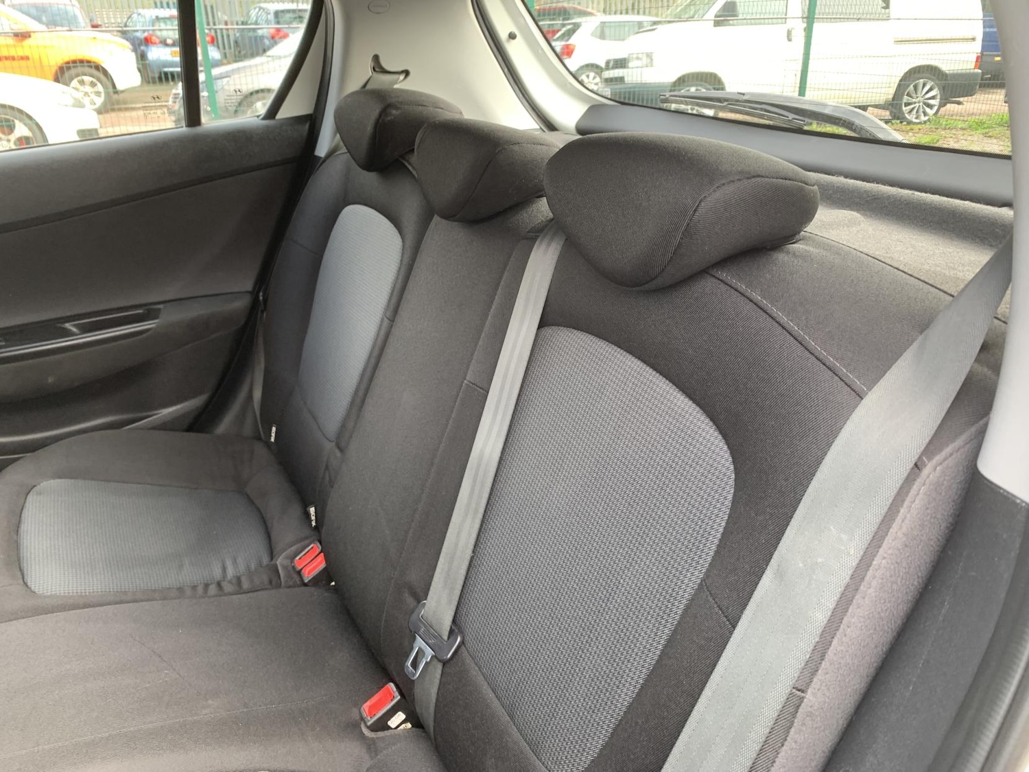 Used Hyundai i20 2014 for sale - 78028155: Photo 30