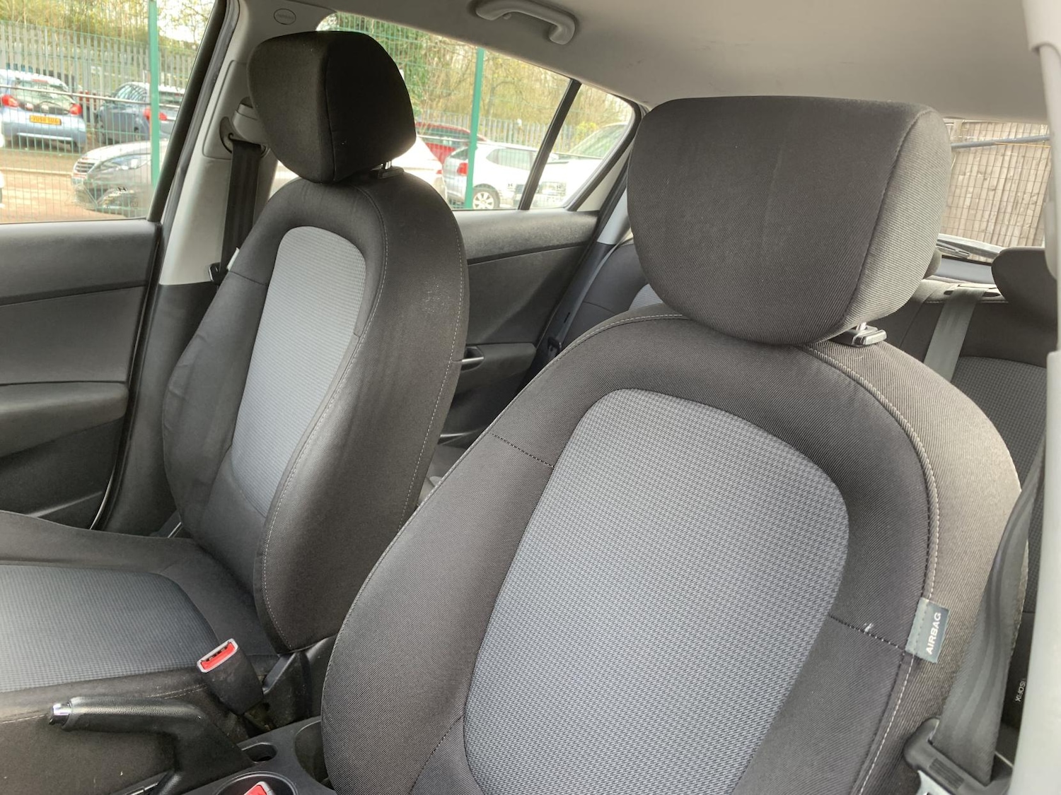 Used Hyundai i20 2014 for sale - 78028155: Photo 38