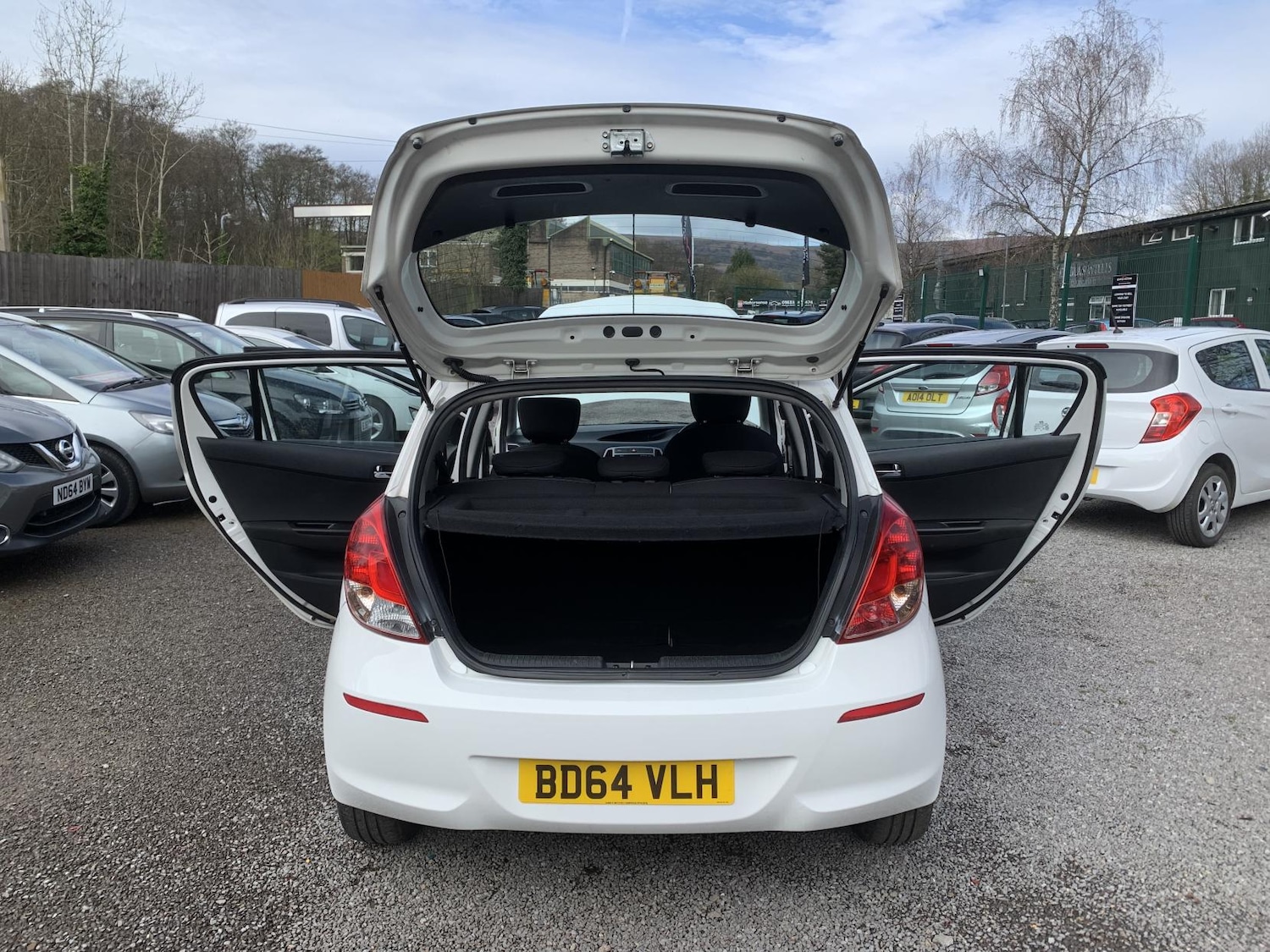 Used Hyundai i20 2014 for sale - 78028155: Photo 52