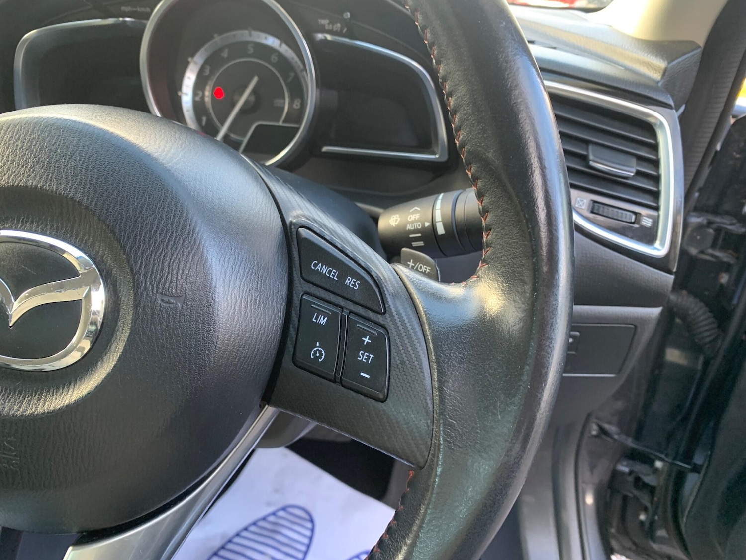 Used Mazda Mazda3 2014 for sale - 76849790: Photo 15