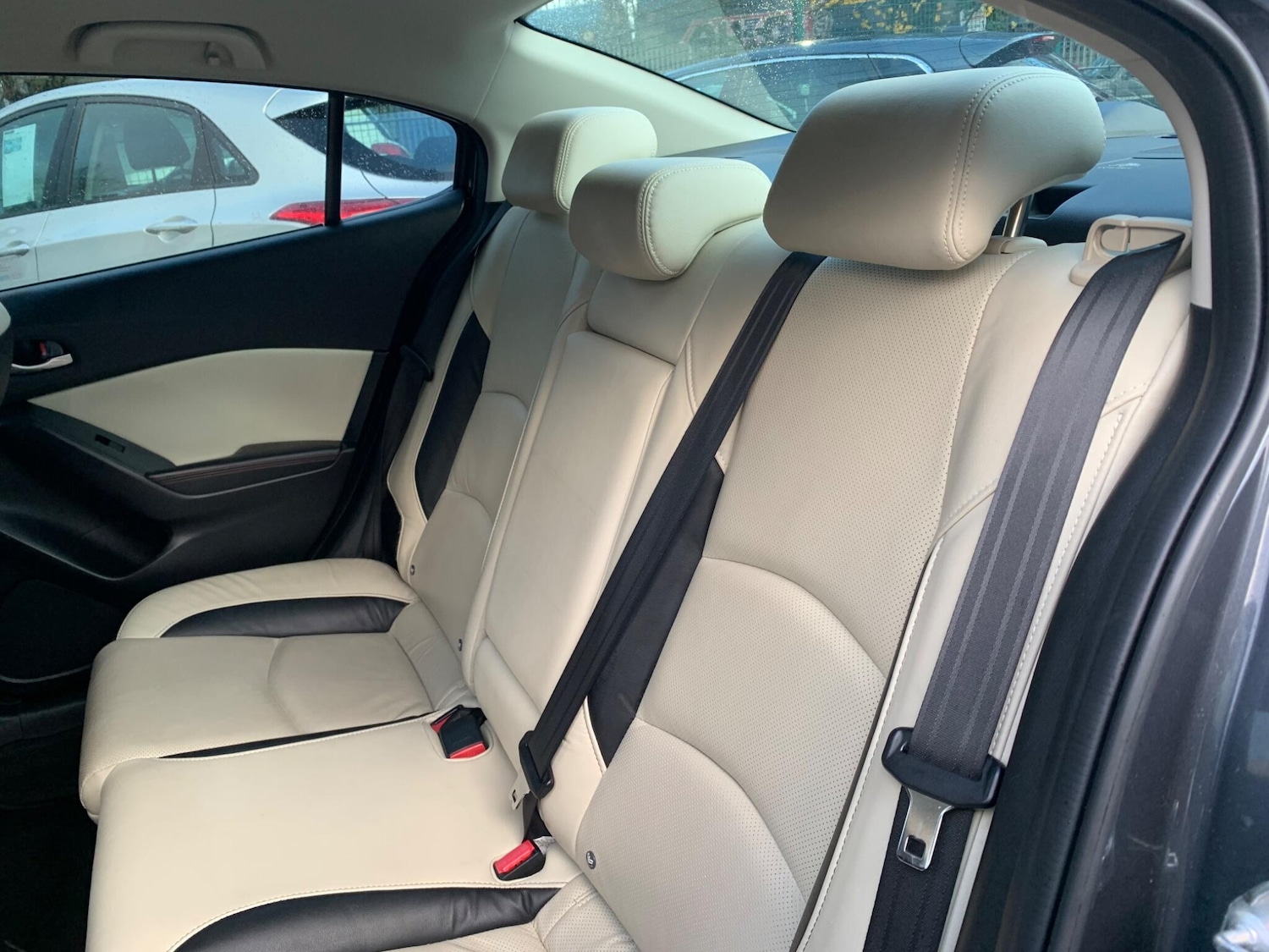 Used Mazda Mazda3 2014 for sale - 76849790: Photo 29