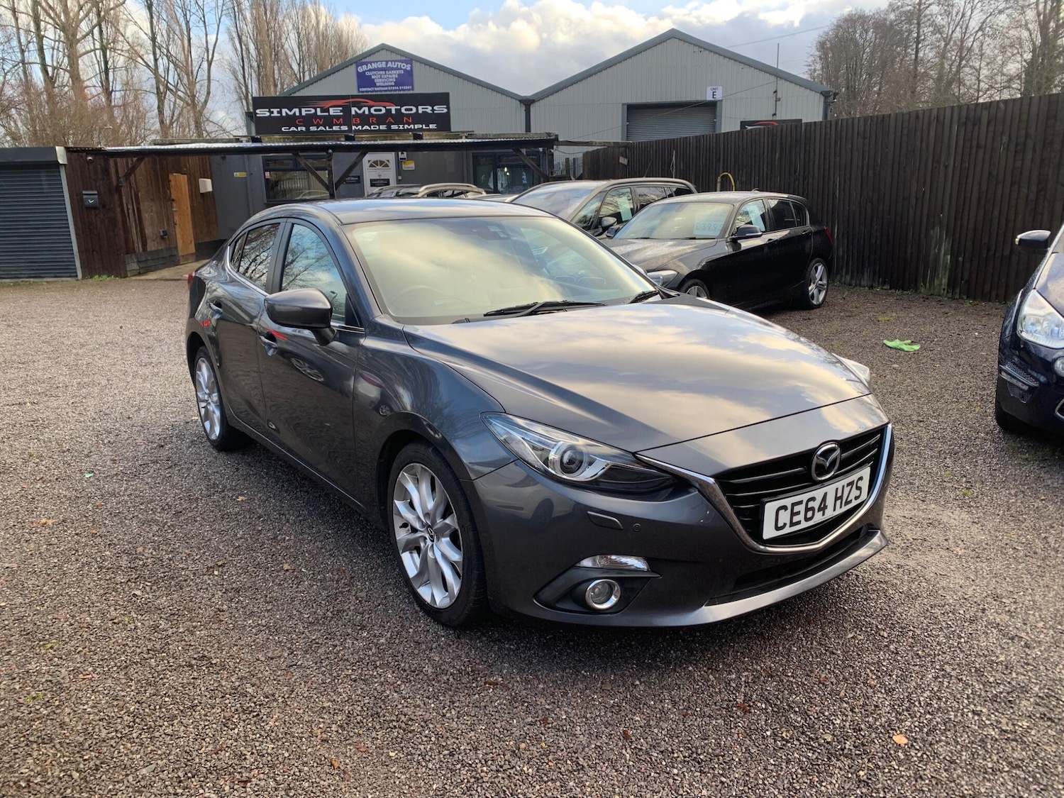 Used Mazda Mazda3 2014 for sale - 76849790: Photo 4