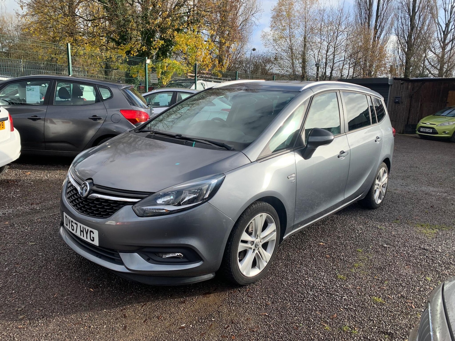 Used Vauxhall Zafira 2017 for sale - 76899143: Photo 2