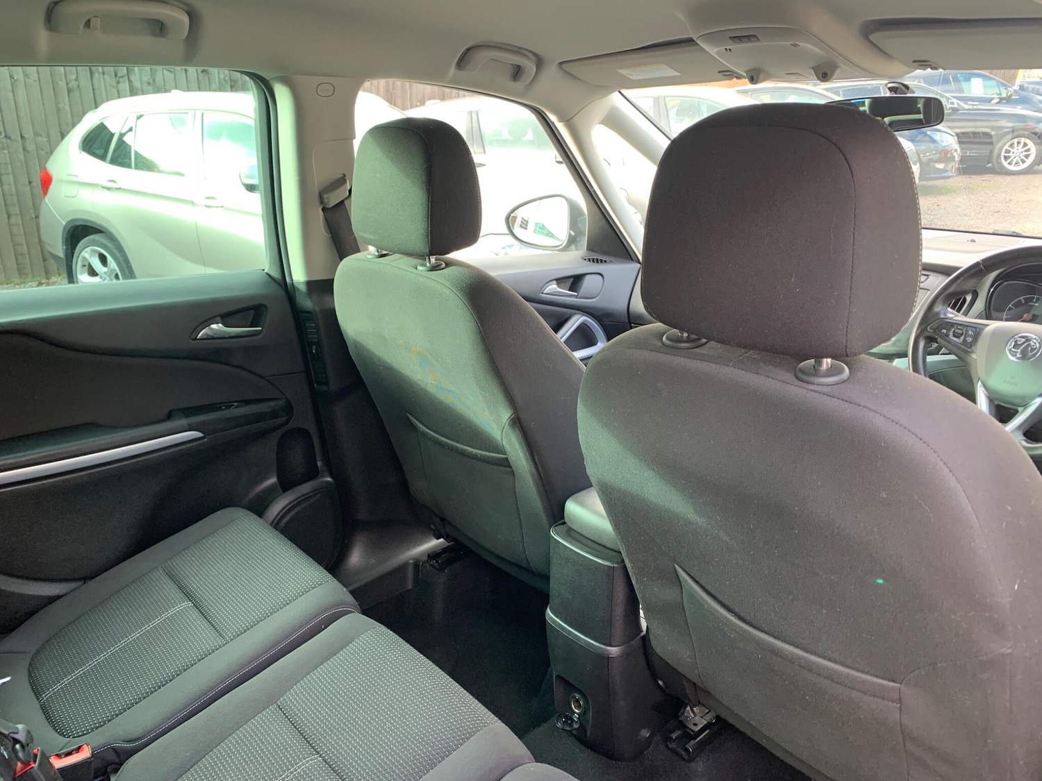 Used Vauxhall Zafira 2017 for sale - 76899143: Photo 22