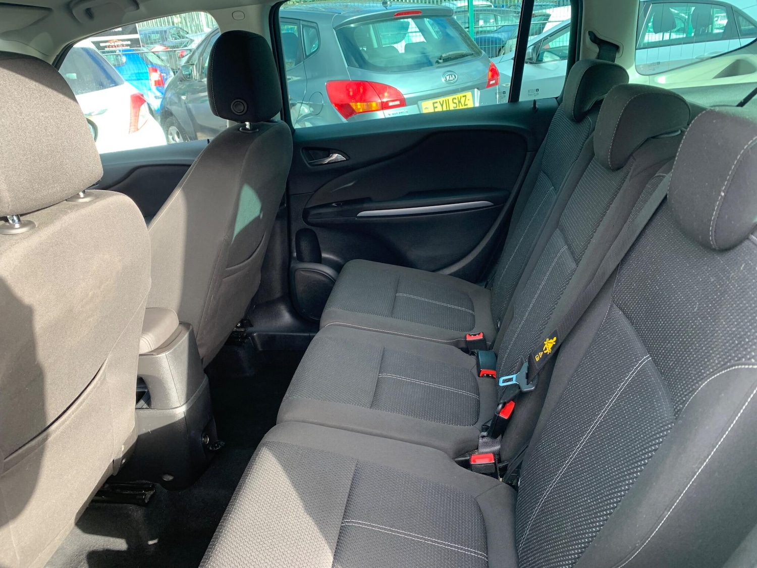 Used Vauxhall Zafira 2017 for sale - 76899143: Photo 31