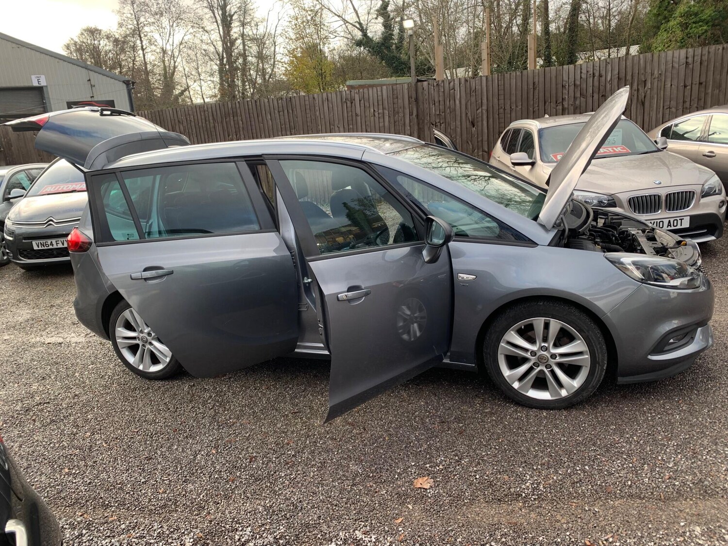 Used Vauxhall Zafira 2017 for sale - 76899143: Photo 55
