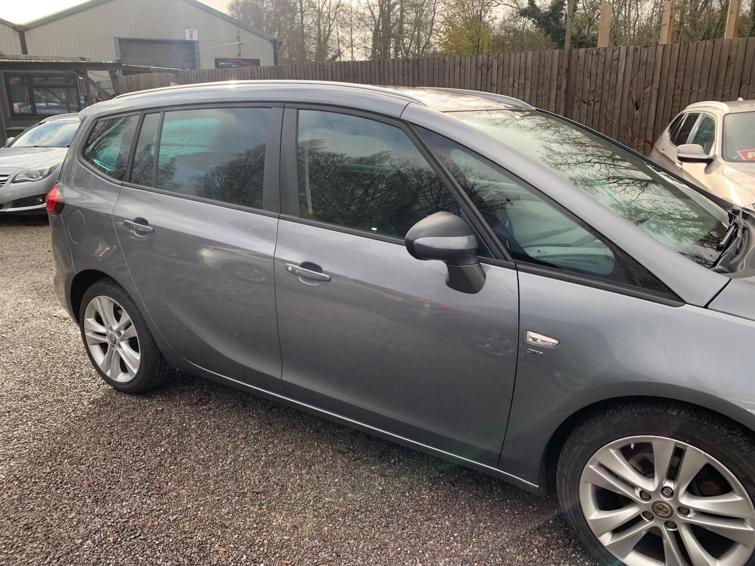 Used Vauxhall Zafira 2017 for sale - 76899143: Photo 85