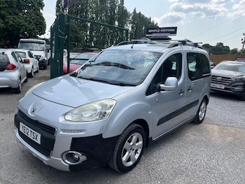 Used Peugeot Partner Tepee 2012 for sale - 79243982: Photo
