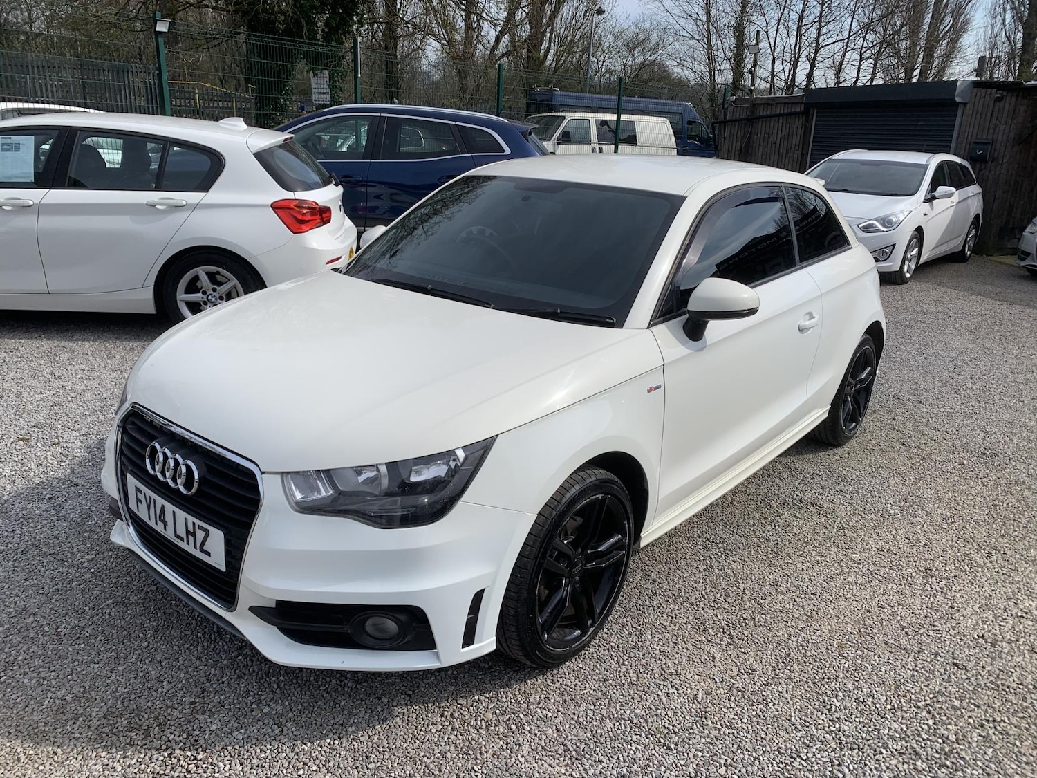Used Audi A1 2014 for sale - 77981218: Photo 2