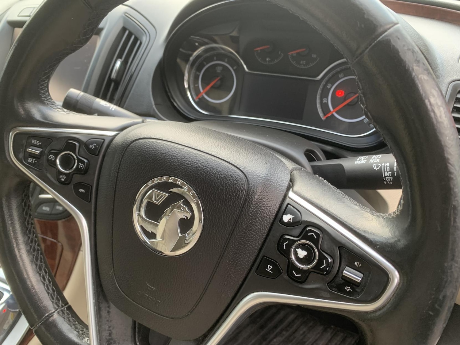 Used Vauxhall Insignia 2015 for sale - 77918181: Photo 13