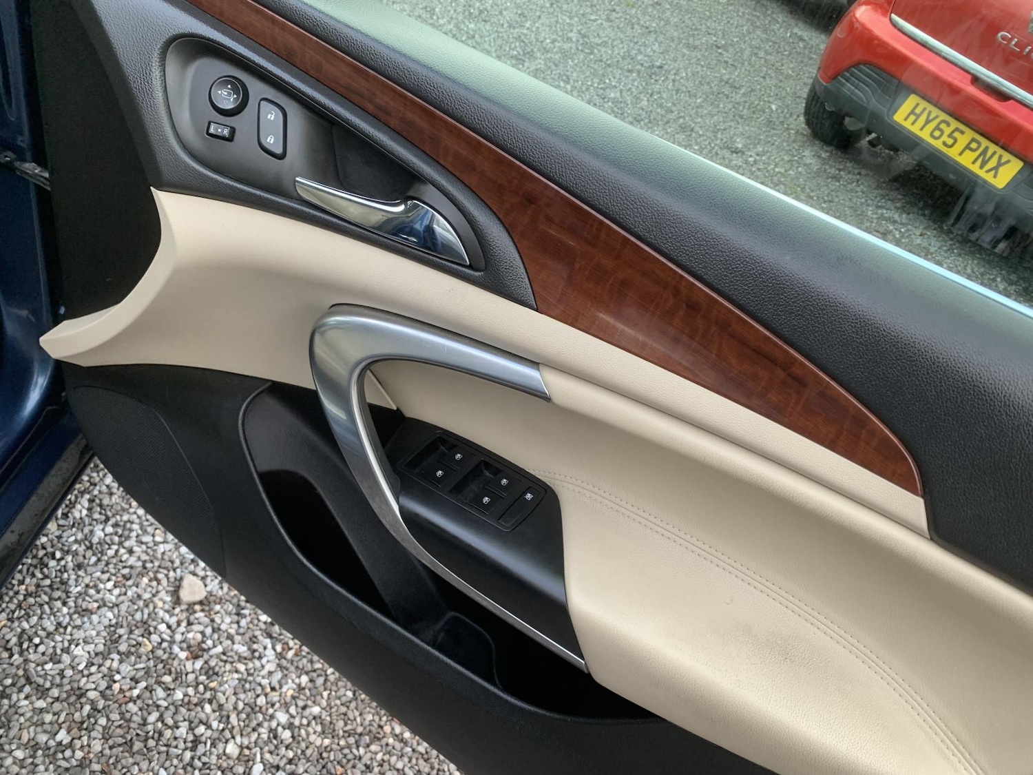 Used Vauxhall Insignia 2015 for sale - 77918181: Photo 16