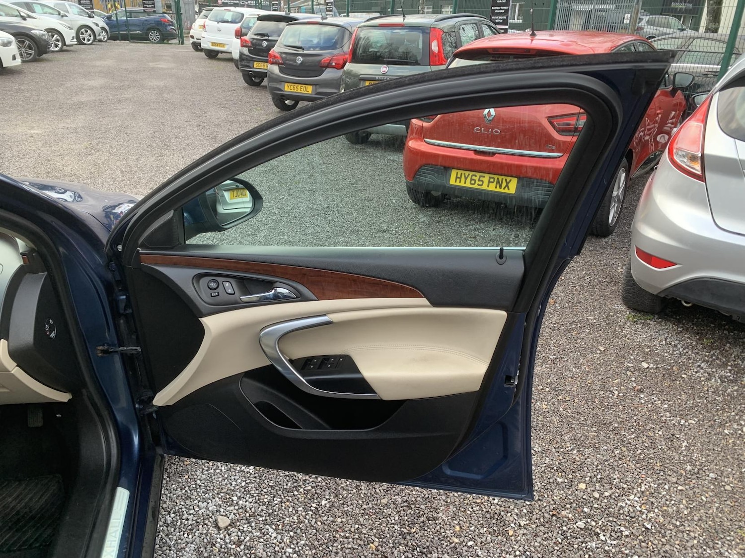 Used Vauxhall Insignia 2015 for sale - 77918181: Photo 17