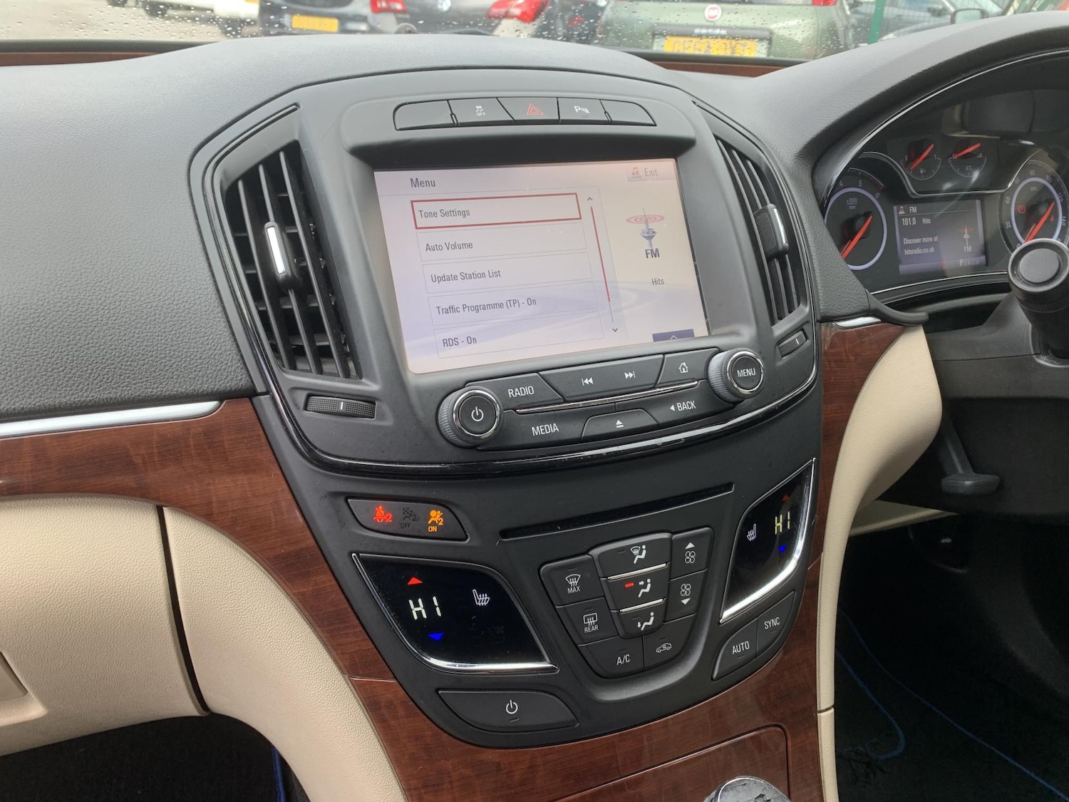 Used Vauxhall Insignia 2015 for sale - 77918181: Photo 37