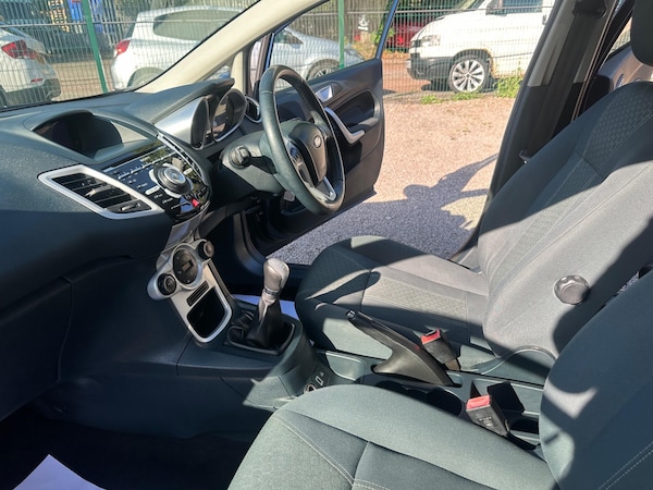 Used Ford Fiesta 2012 for sale - 75532700: Photo 37