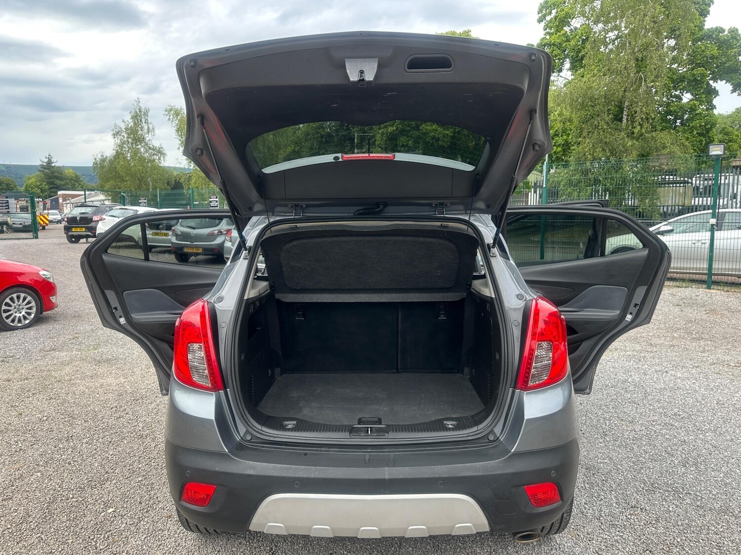 Vehicle 28