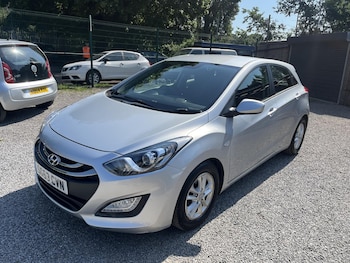 Used Hyundai i30 2013 for sale - 79021393: Photo