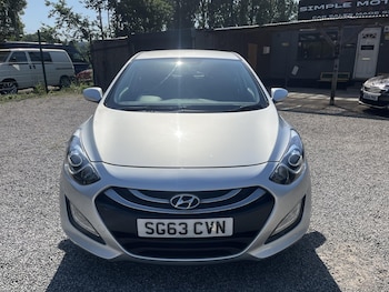 Used Hyundai i30 2013 for sale - 79021393: Photo