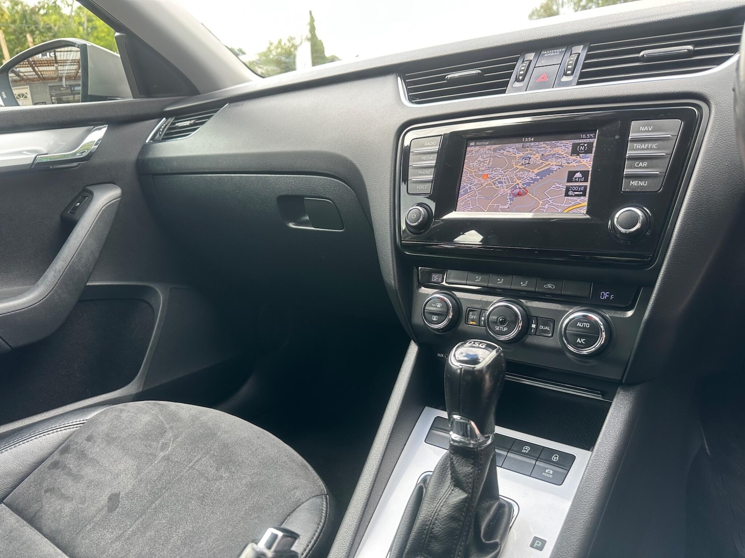 Used Skoda Octavia 2015 for sale - 76666519: Photo 12