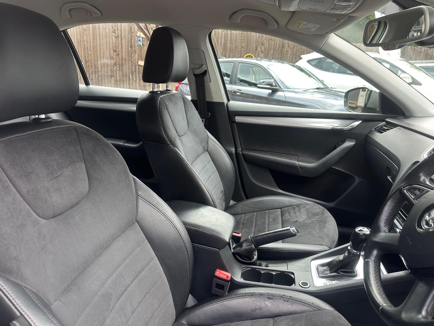 Used Skoda Octavia 2015 for sale - 76666519: Photo 17