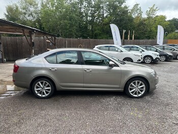 Used Skoda Octavia 2015 for sale - 76666519: Photo