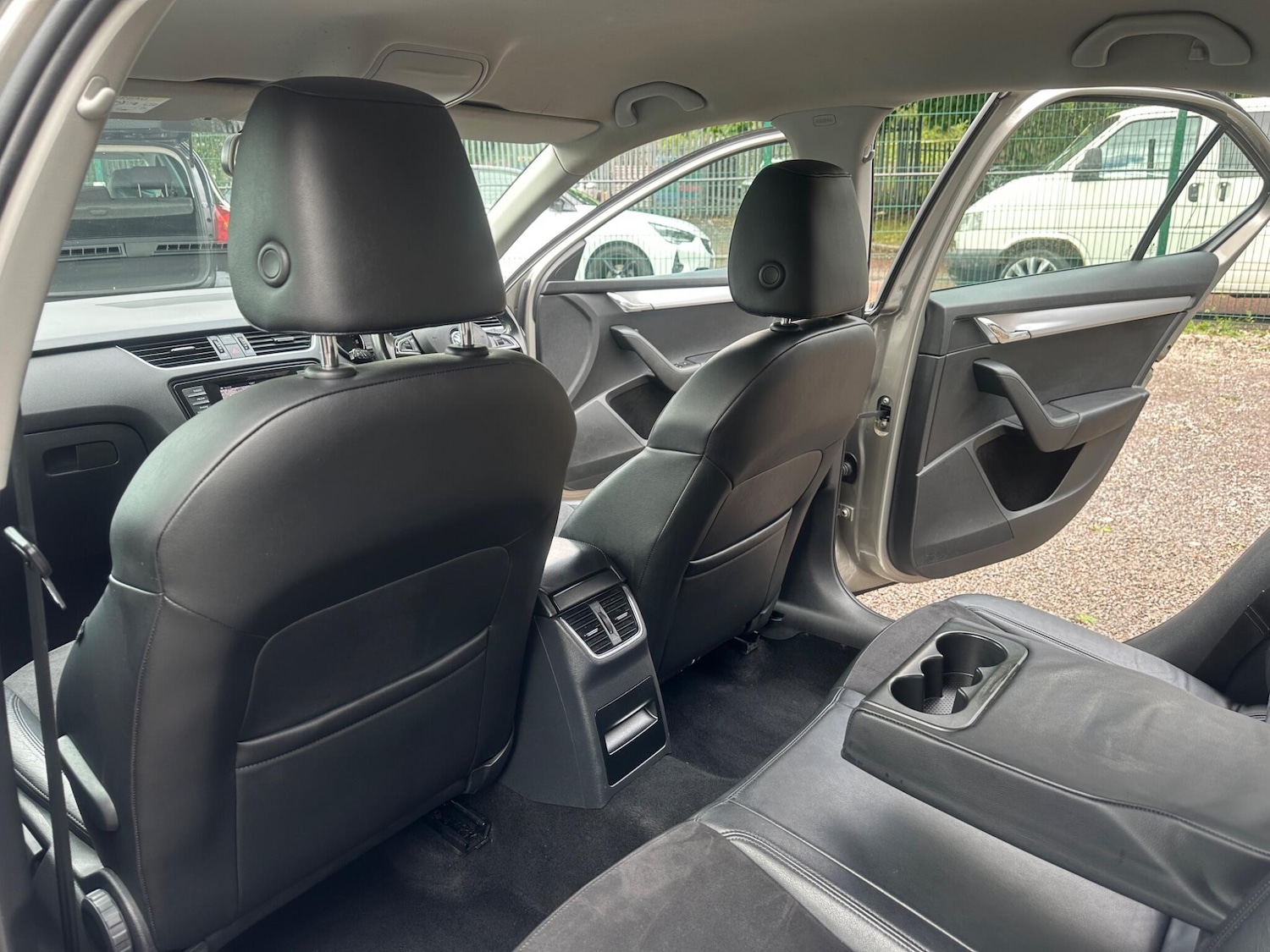 Used Skoda Octavia 2015 for sale - 76666519: Photo 36