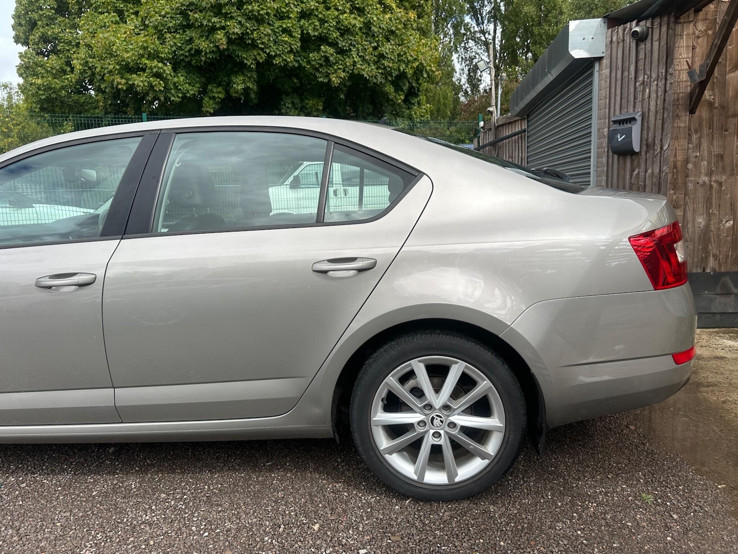 Used Skoda Octavia 2015 for sale - 76666519: Photo 65
