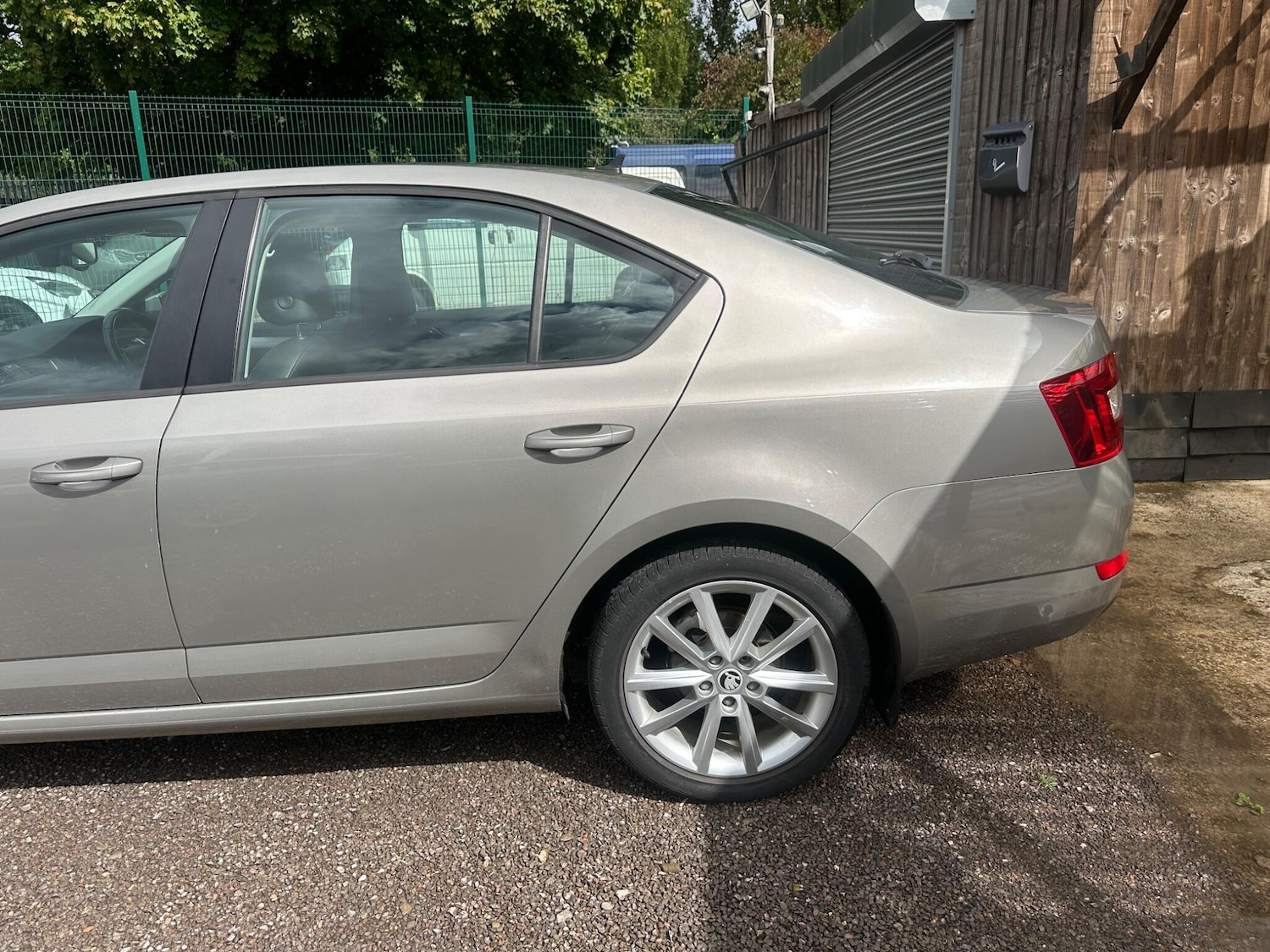 Used Skoda Octavia 2015 for sale - 76666519: Photo 78