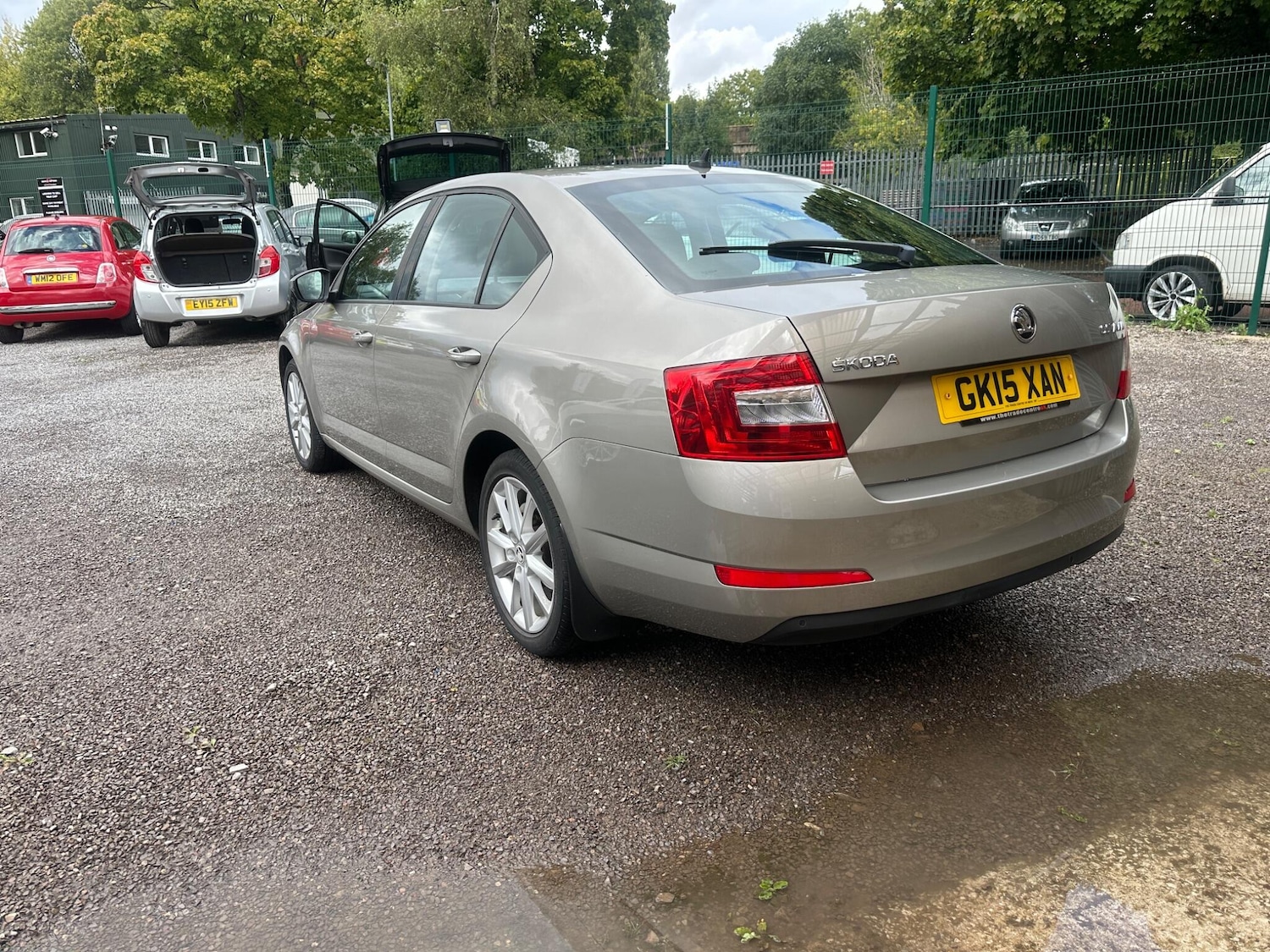 Used Skoda Octavia 2015 for sale - 76666519: Photo 9