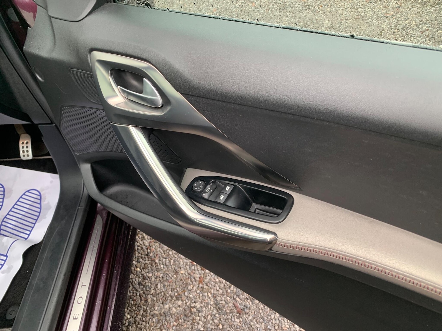 Used Peugeot 208 2013 for sale - 76866073: Photo 16