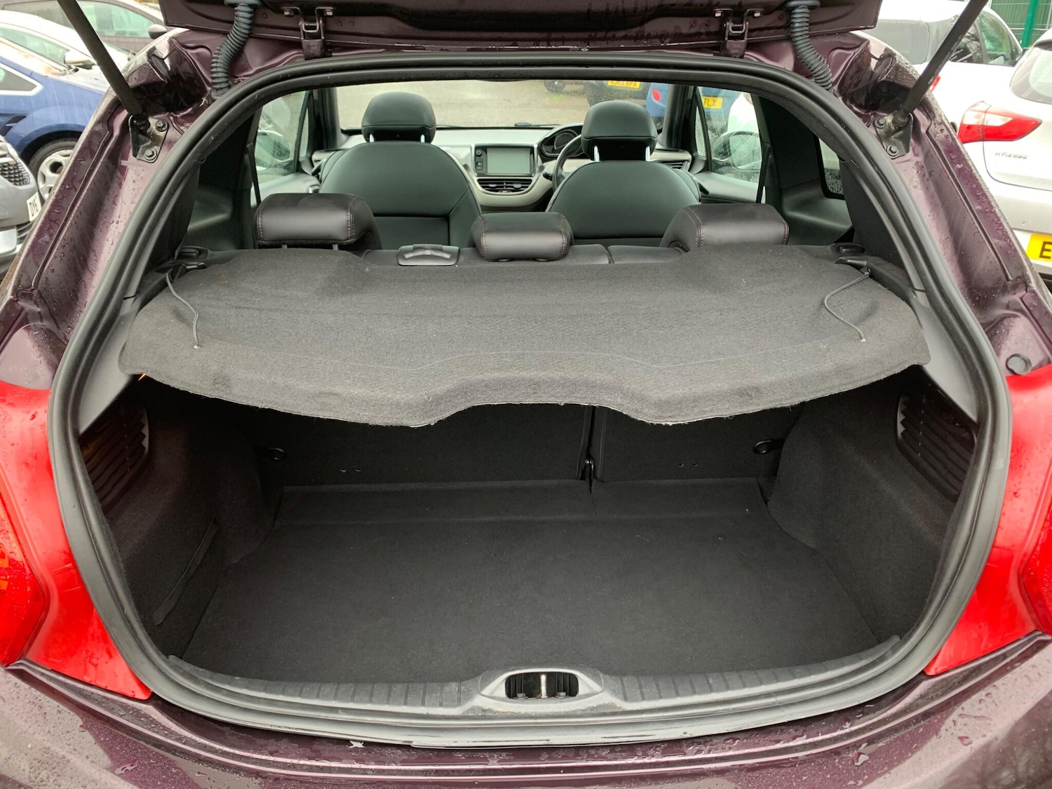 Used Peugeot 208 2013 for sale - 76866073: Photo 25